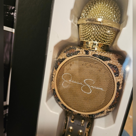 Jessica Simpson Wireless Bluetooth Karaoke Microphone NIB - Picture 3 of 7